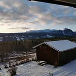 Eikre Fjellgard * Хемседал