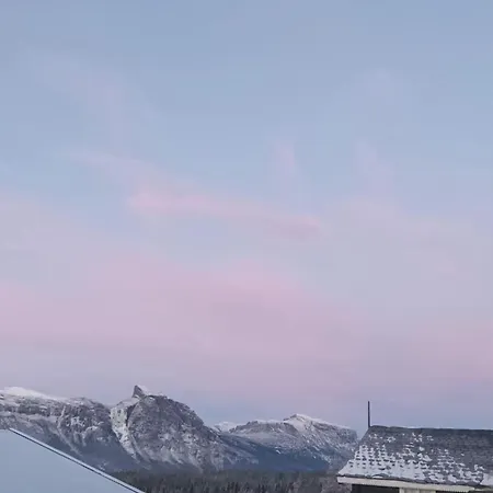 Eikre Fjellgard 海姆瑟达尔